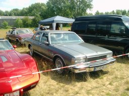 US Car Treffen Bingum 2004